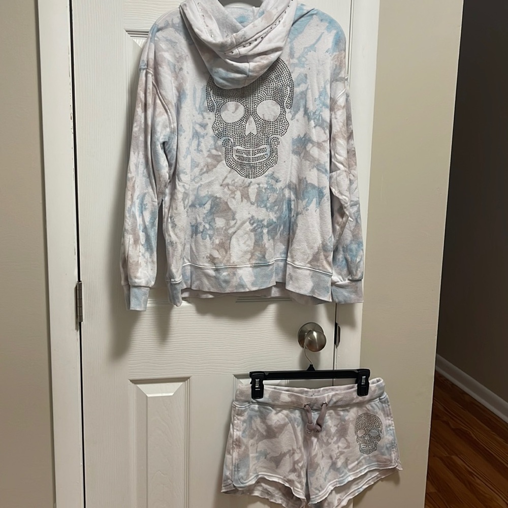 Size Medium 2 Piece Rhinestone Set
